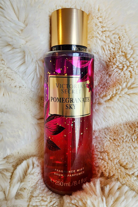 Parfémový tělový sprej Victoria's Secret Pomegranate Sky 250 mlIVET.EU - Stylové oblečení