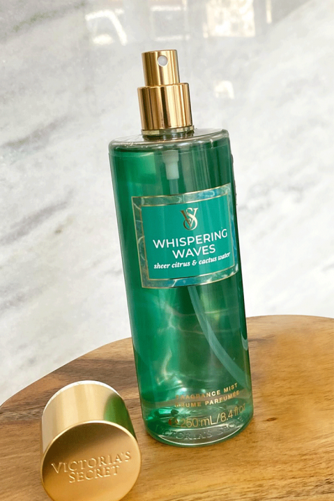 Parfémovaný tělový sprej Victoria's Secret Whispering Waves 250 mlIVET.EU - Stylové oblečení